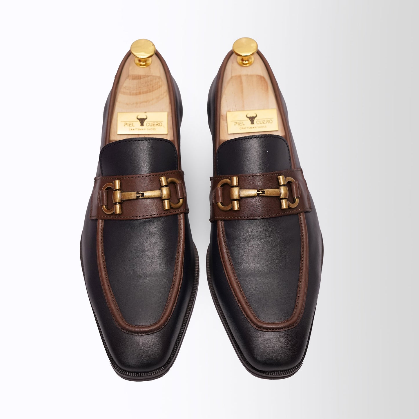 Men's Handcrafted Leather Loafers by Piel Cuero | Luxury Slip-on Shoes