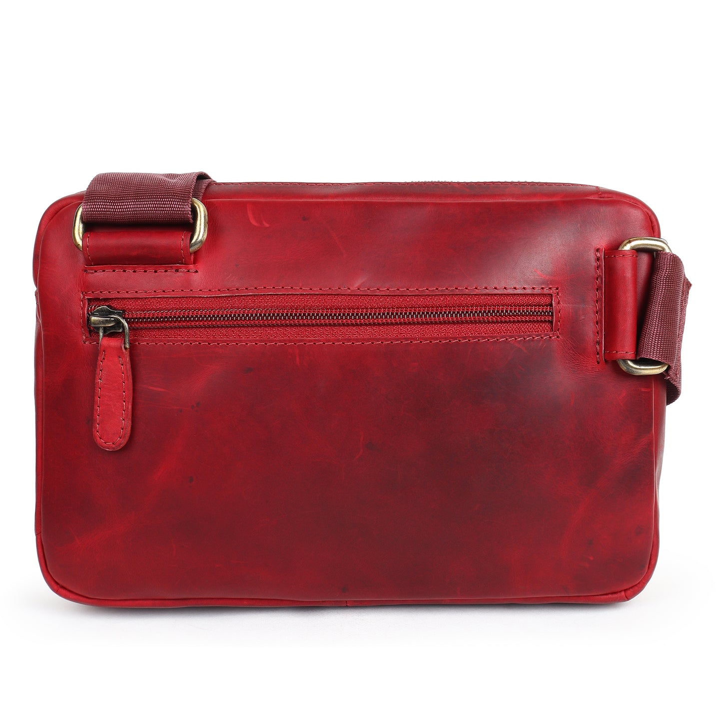 Piel Cuero Brown Mild Cross Body Bag in Oil Pull‑Up Leather