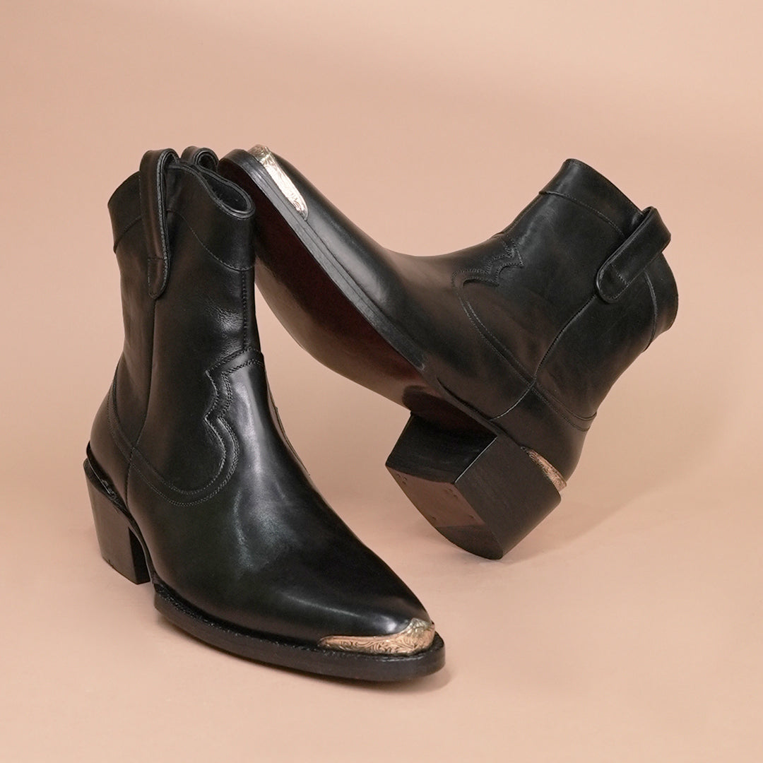 Regal Premium Black Leather Zipper Boots