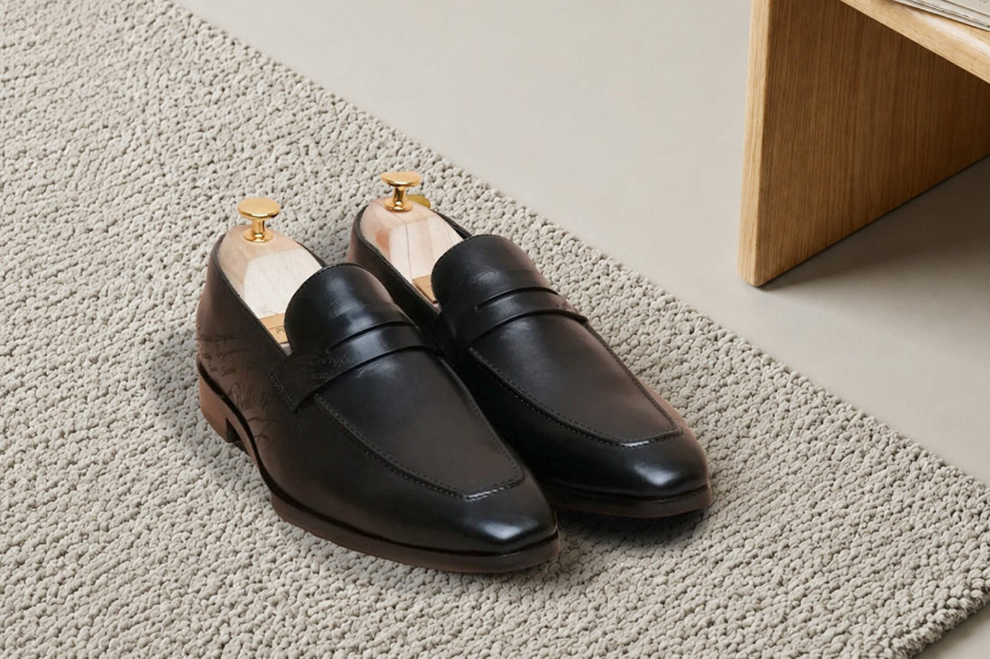What Makes Brown Penny Loafers for Men Look Modern in 2026 - and What Makes Them Feel Dated?
