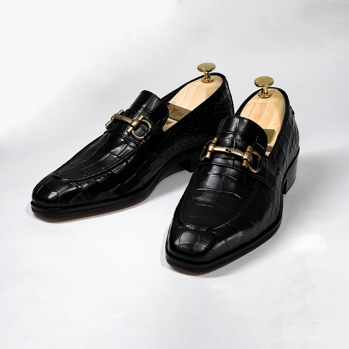 Piel Cuero Men's Croc-Embossed Genuine Leather Loafers - Handcrafted Luxury Black