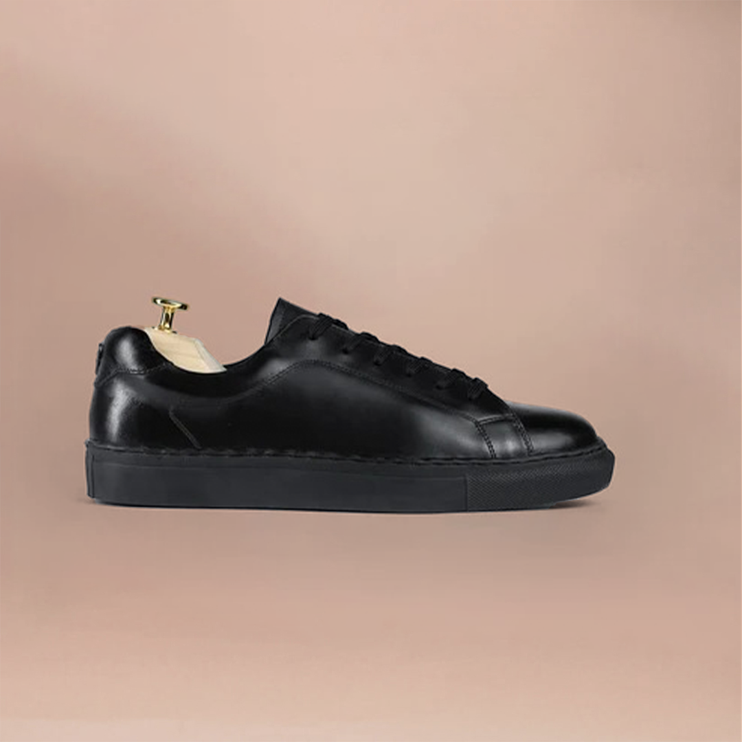 Piel Cuero Genuine Leather Sneakers - Handcrafted Black Trainers