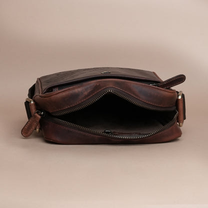 Piel Cuero Brown OilPullUp Laser Work Side Bag – Signature Series