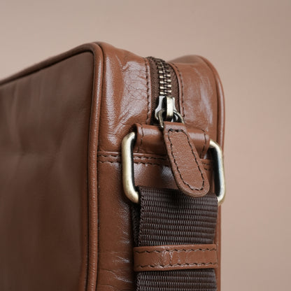 Piel Cuero Tan Laser Side Bag in Plain Soft Leather