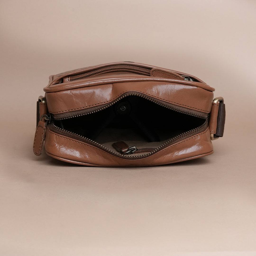 Piel Cuero Tan Laser Side Bag in Plain Soft Leather