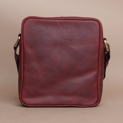 Piel Cuero Red Laser Work Side Bag – Oil Pull‑Up Leather Signature Series