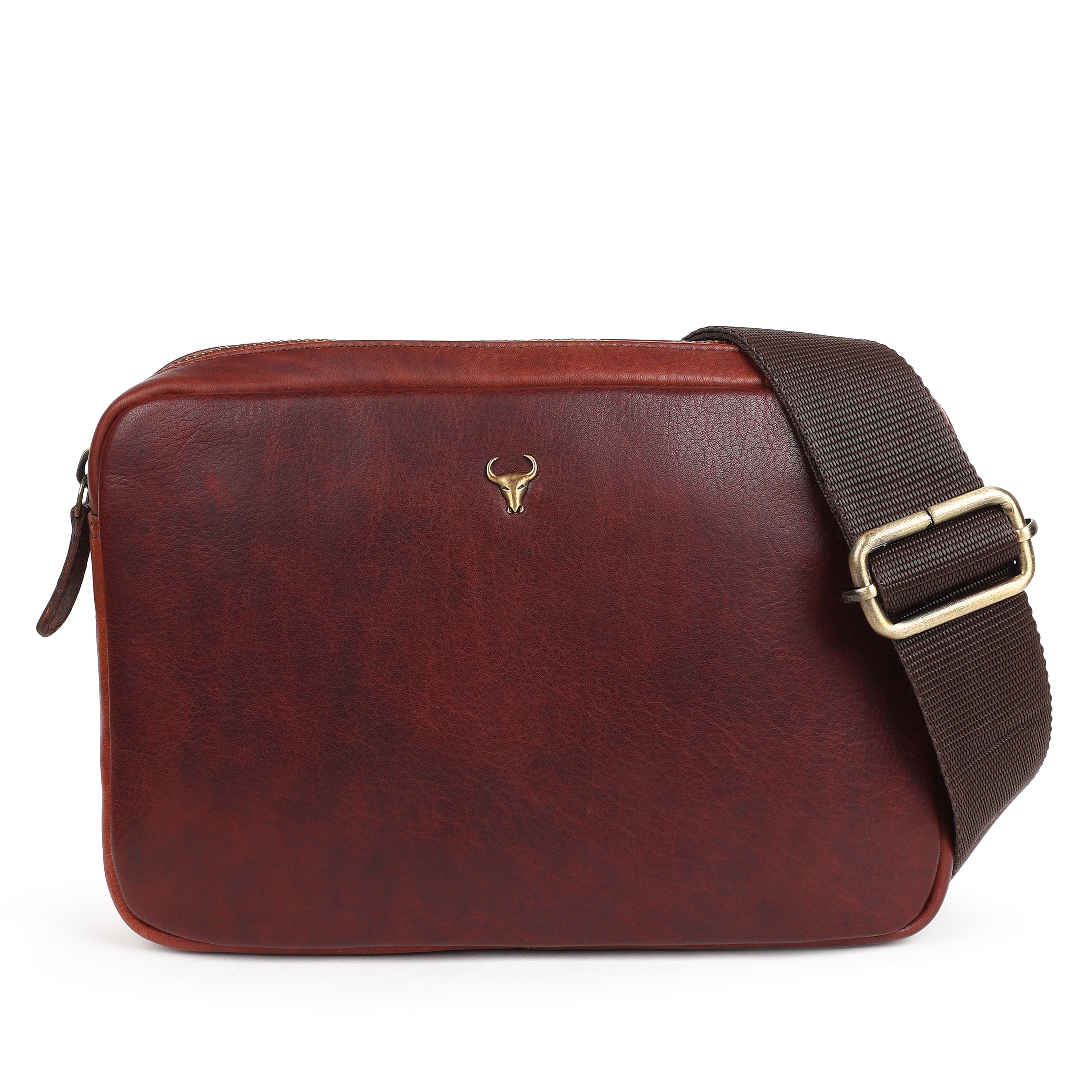 Piel Cuero Brown Mild Cross Body Bag in Oil Pull‑Up Leather