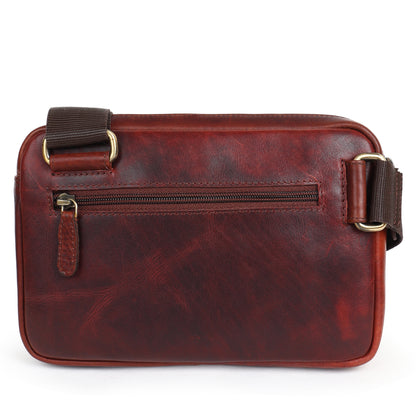 Piel Cuero Brown Mild Cross Body Bag in Oil Pull‑Up Leather