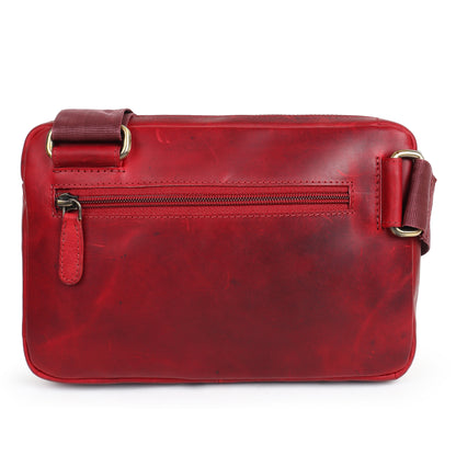 Piel Cuero Brown Mild Cross Body Bag in Oil Pull‑Up Leather