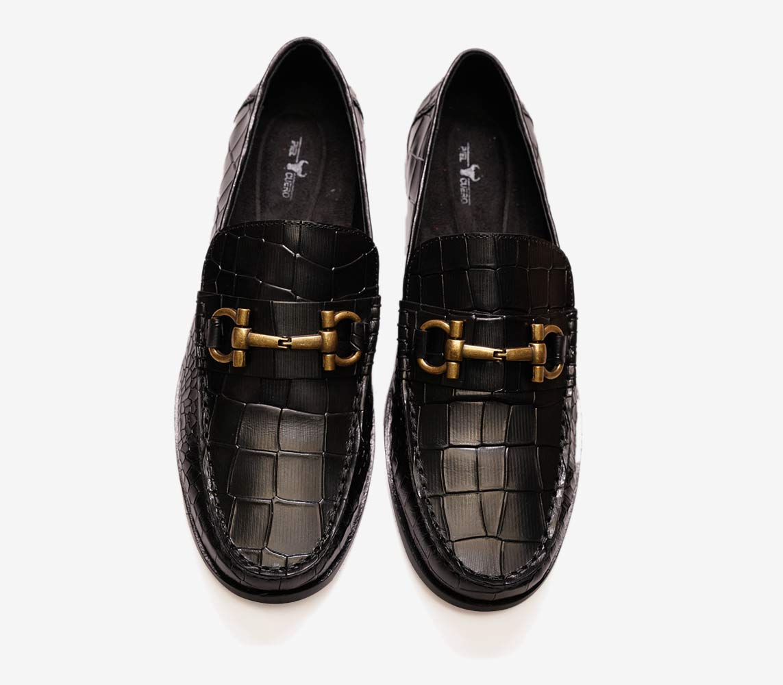 Bespoke buckle loafers