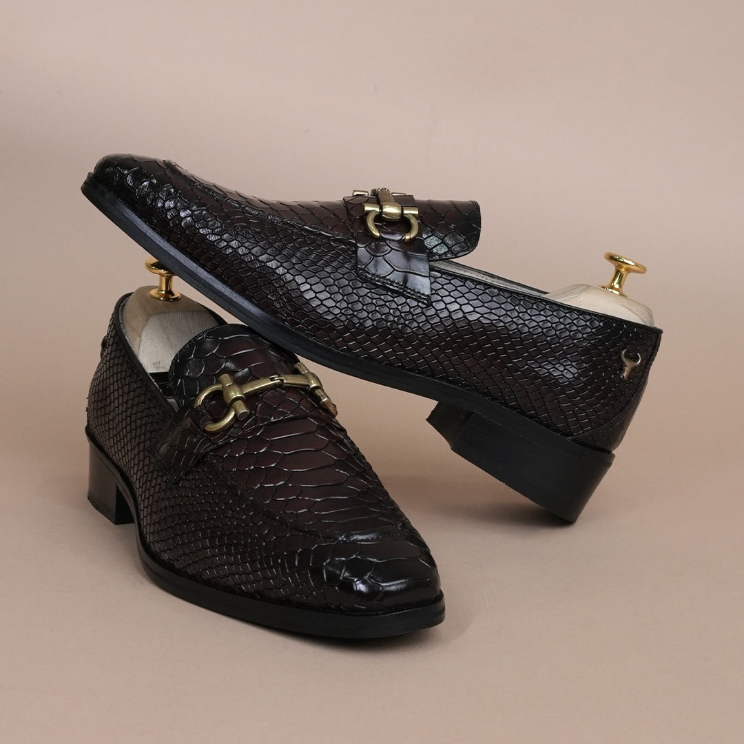 Piel Cuero Cherry Croc-Embossed Genuine Leather Horsebit Loafers - Men's Slip-On Dress Shoes
