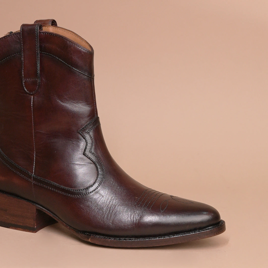 Dark Brown Premium Leather Chelsea shoe