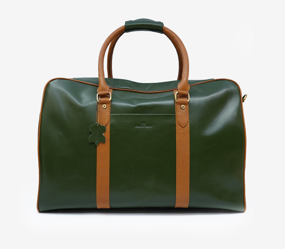 Durable leather duffle bags for men in Tricity