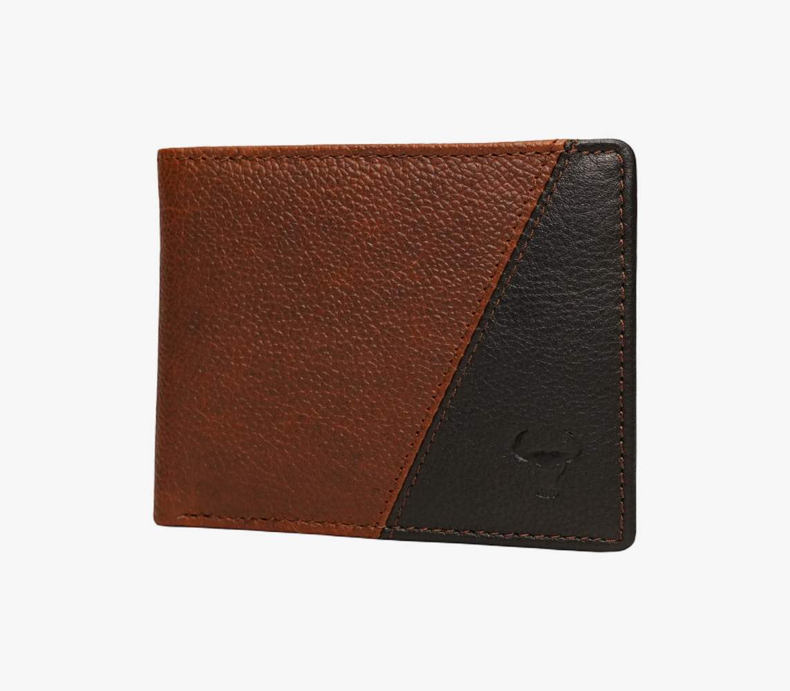 Compact luxury leather wallet with card organizer